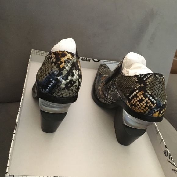 Jeffrey Campbell FLUX Leather Booties - Picture 8 of 8